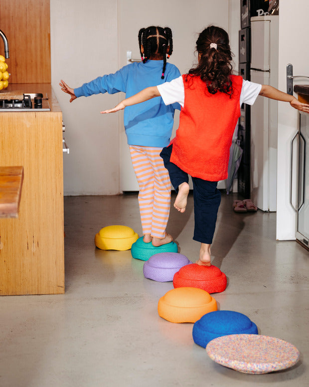 Stapelstein-Rainbow-Set-classic-balance